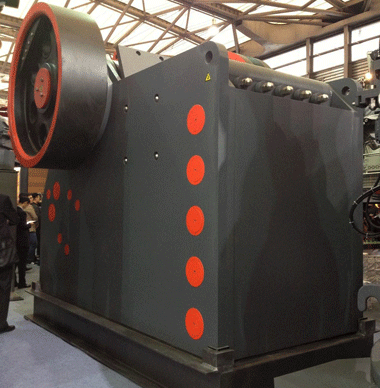 破碎機價格與質(zhì)量、型號有關(guān)系